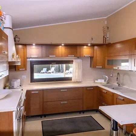 Carrino By Mmega Racale